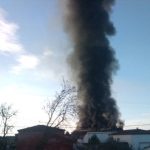 26 décembre 2021, à Saint-Chamas ( 13), un gigantesque incendie dans un entrepôt de déchets industriels.